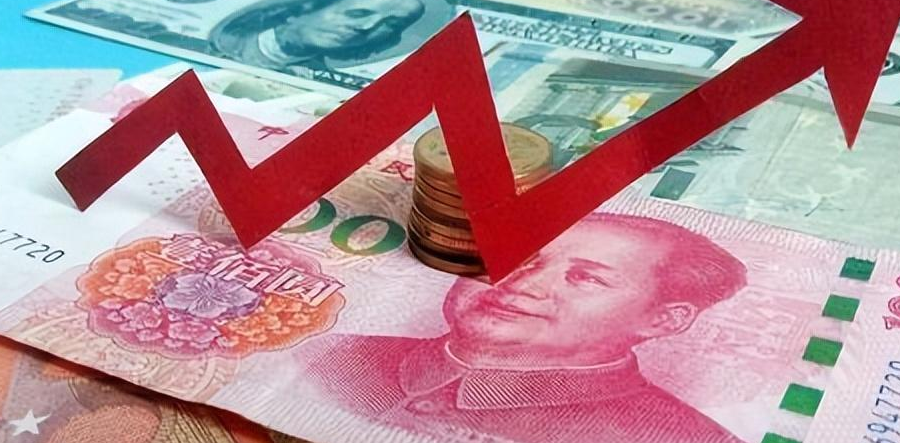 Hong Kong Market Soars 5%, Offshore Yuan Rallies 700 Points